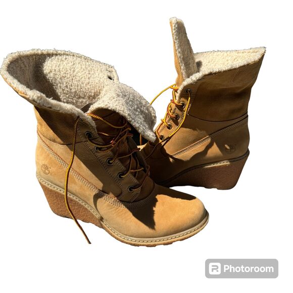 Timberland Amston Earthkeepers Beige Suede Wedge Boots Warm Weather Sport Wear - Picture 2 of 8